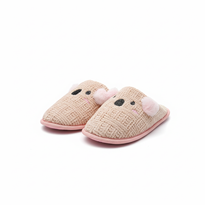 Animal slippers - front view packshot